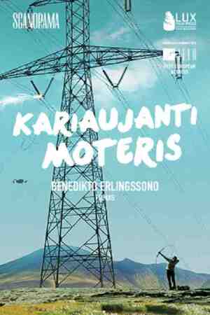 Kariaujanti moteris Kariaujanti moteris